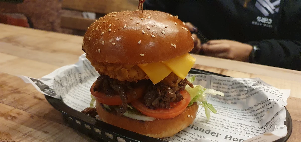 Basic Burger, JM Burgers Shelley