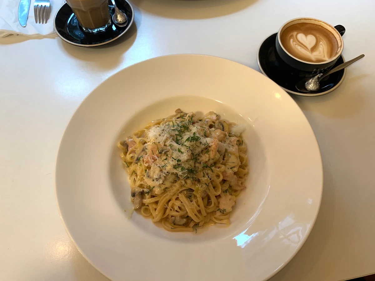 Nice Service, De Salt Cafe & restaurant