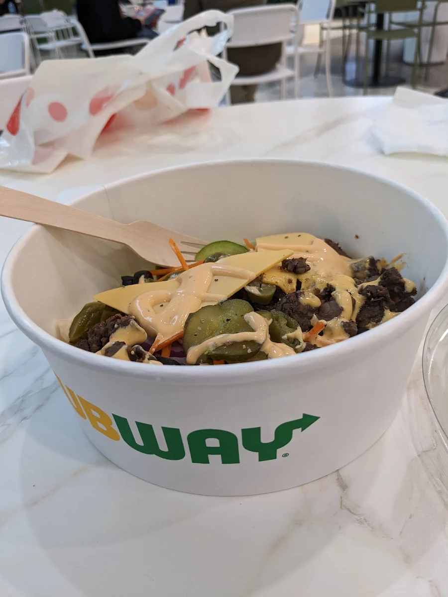 Tiny Salad Helpings, Subway Westfield Fountain Gate