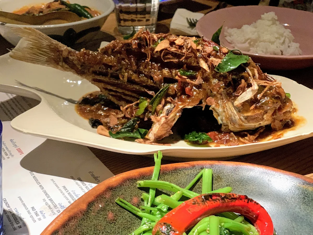Deep Fried Fish, Long Chim