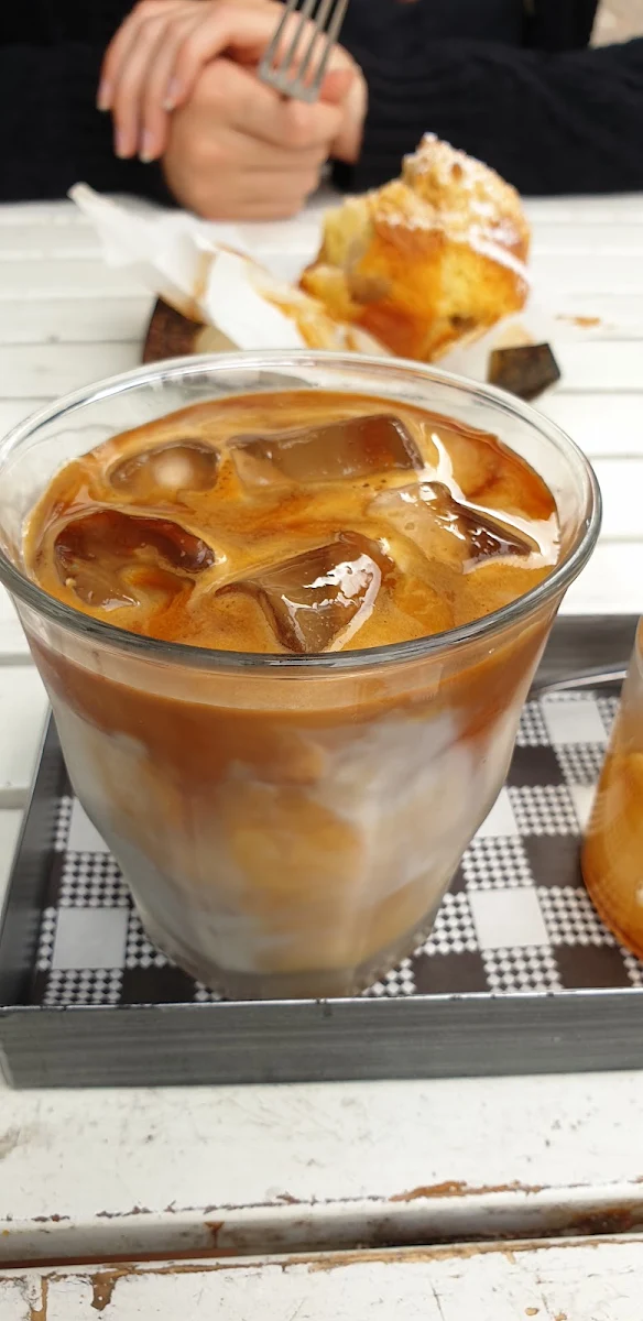 Iced Latte, The Pig & Pastry