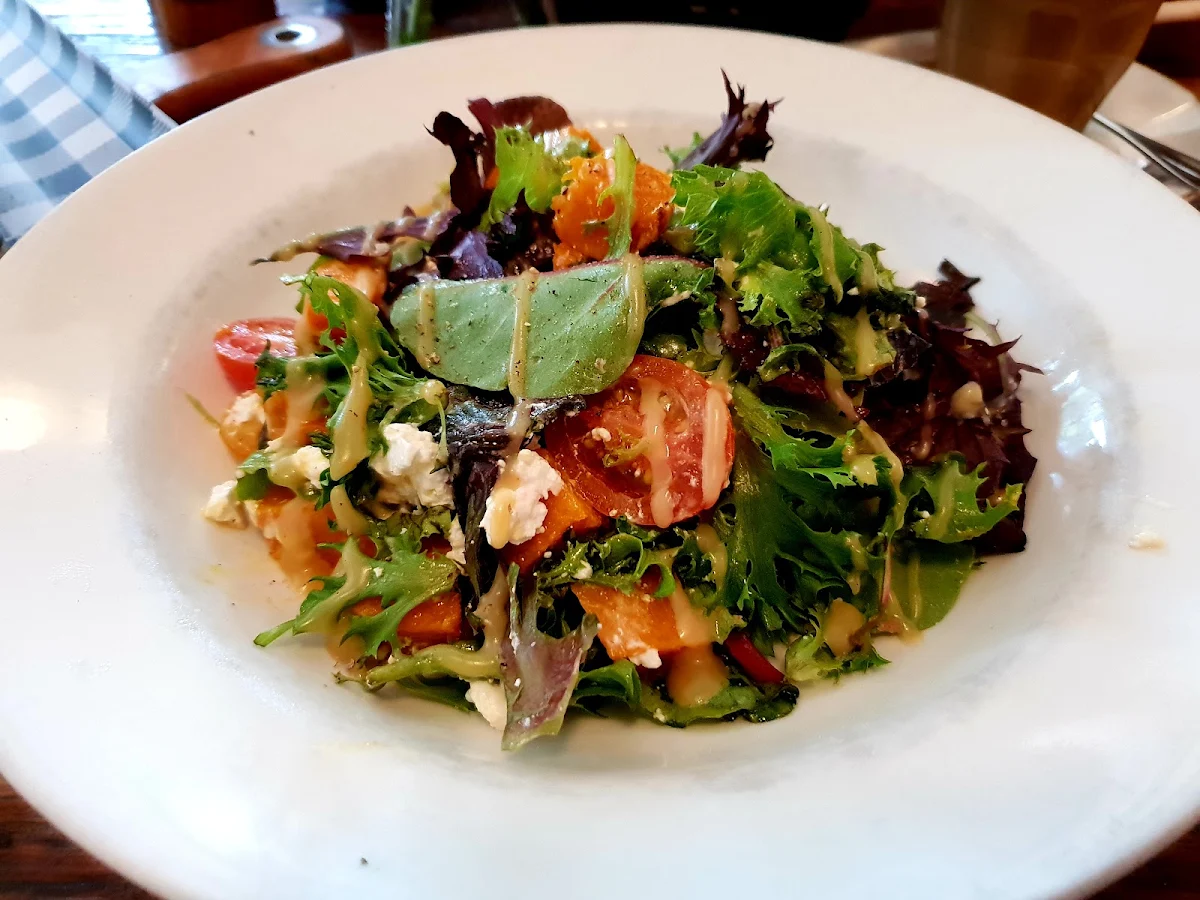 Salad, The Pig & Pastry