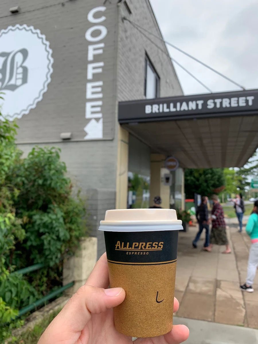 Highlights, Brilliant Street Cafe