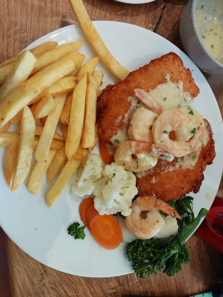 Chicken and Prawn Schnitzel with Garlic Sauce