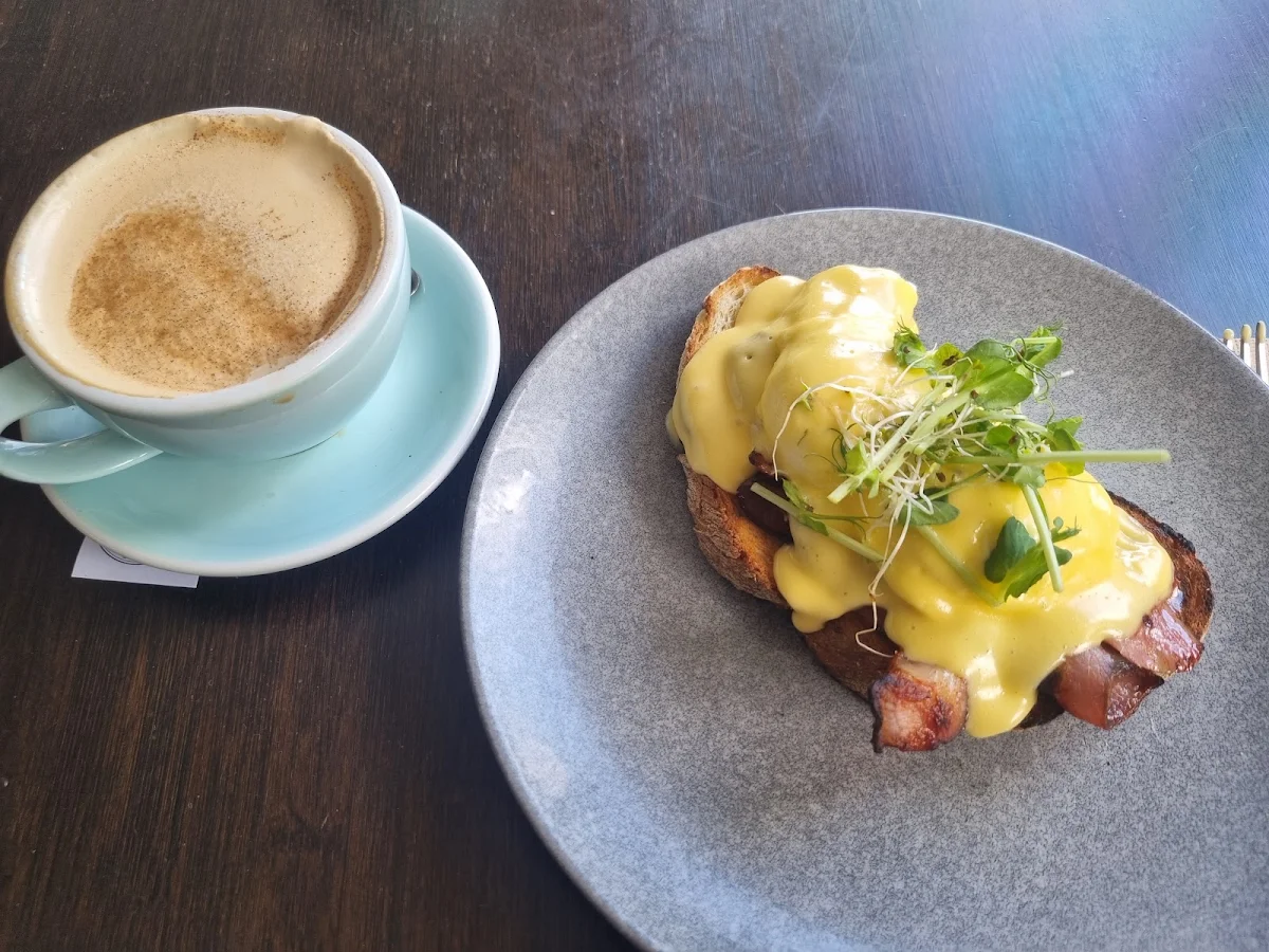 Eggs Benedict