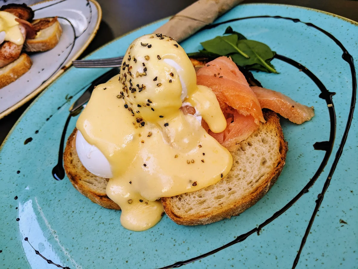 Smoked Salmon Benedict