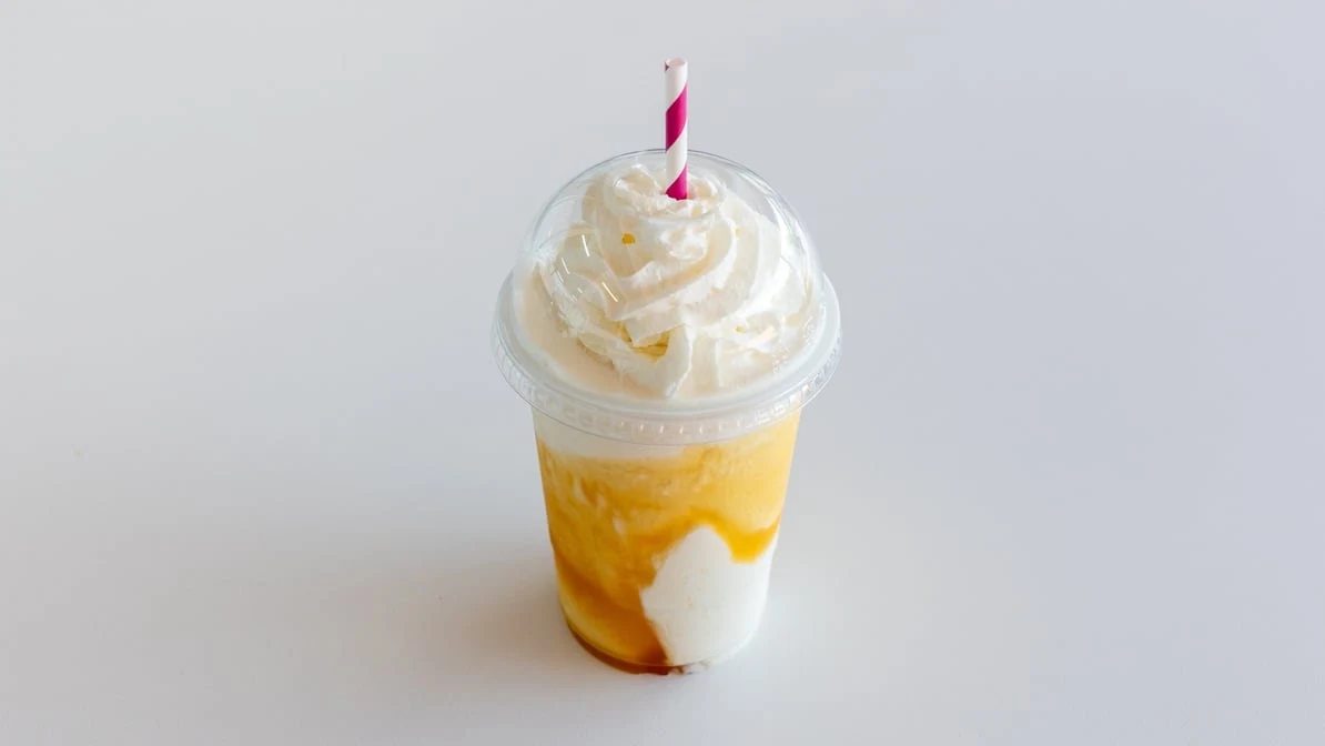 Highlights, Cake & Plate - Dessert Bar & Retail Emporium