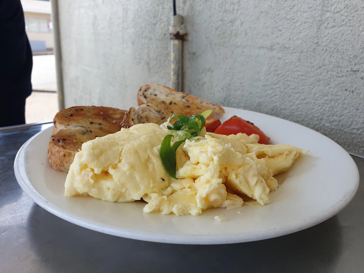 Highlights, Casey's Cafe