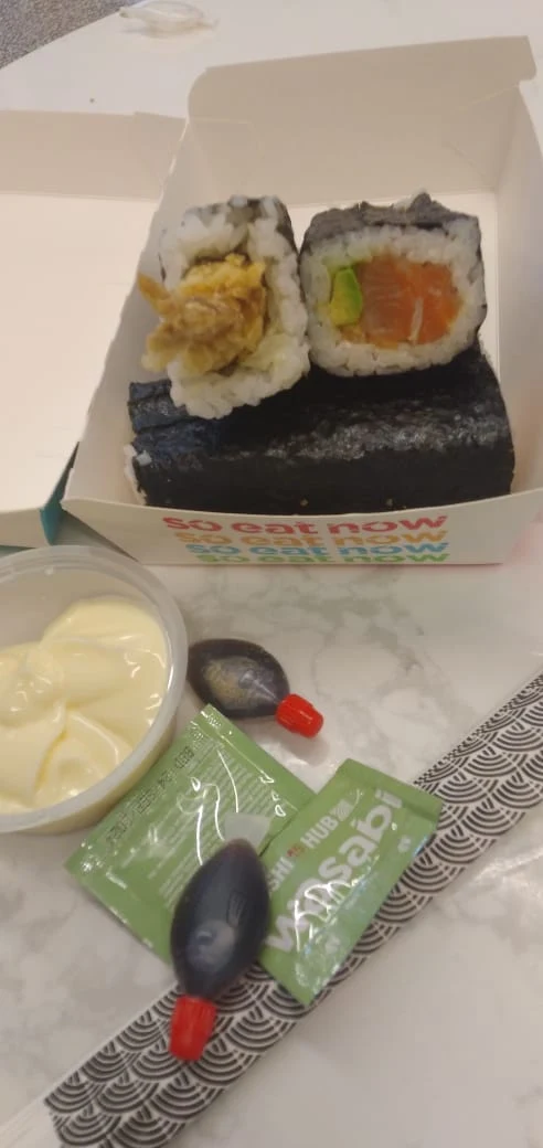 Salmon Avocado Roll