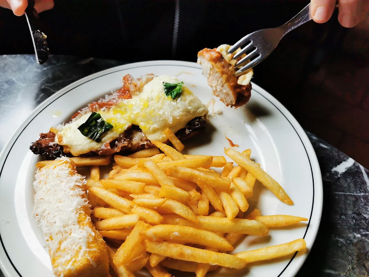 Kids Chicken Parmigiana