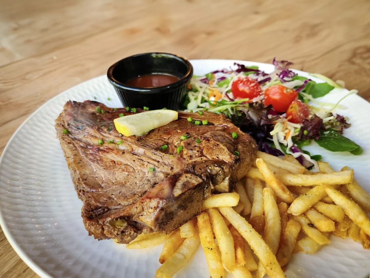 Highlights, 107 Coffee terminal & Tex-Mex Bar Jimboomba