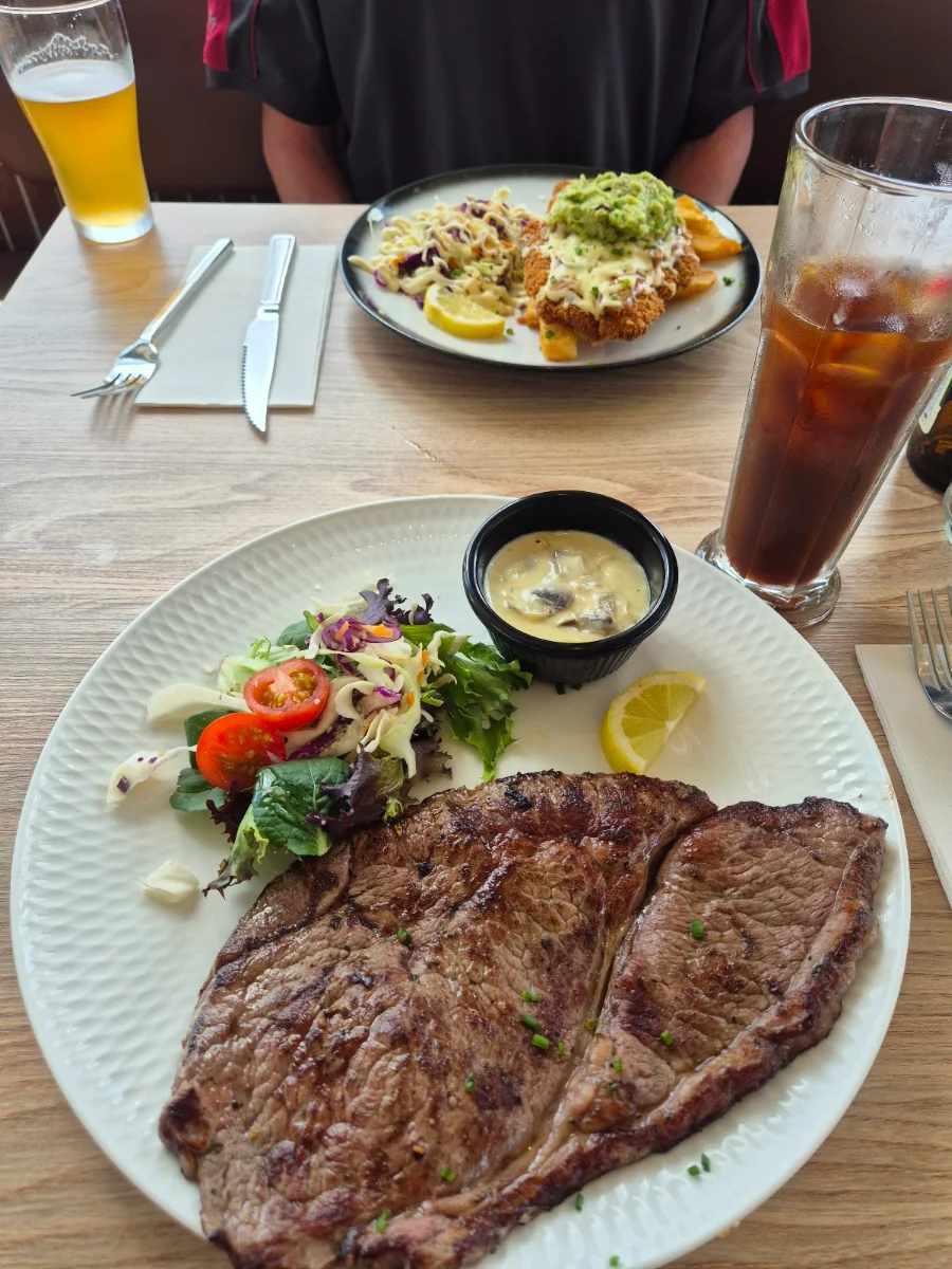 Highlights, 107 Coffee terminal & Tex-Mex Bar Jimboomba