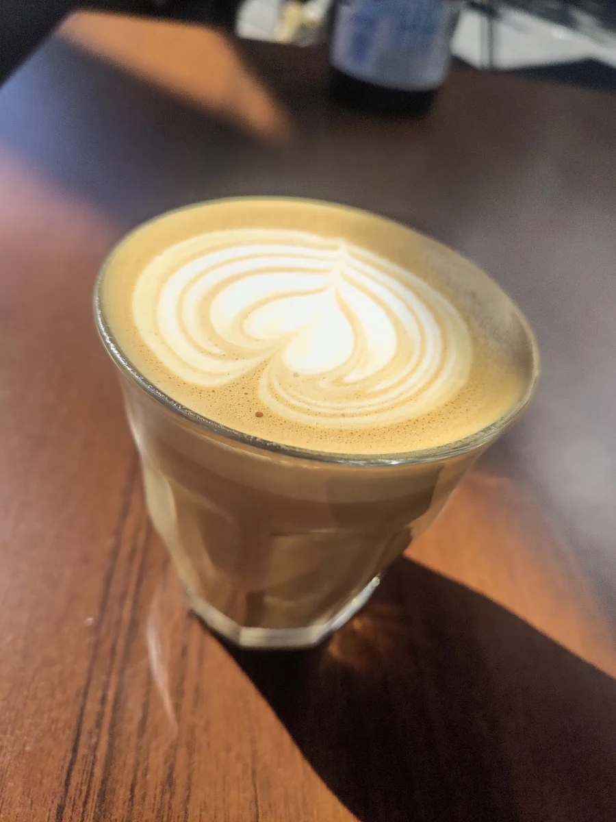Flat White, Chinchilla Xpress