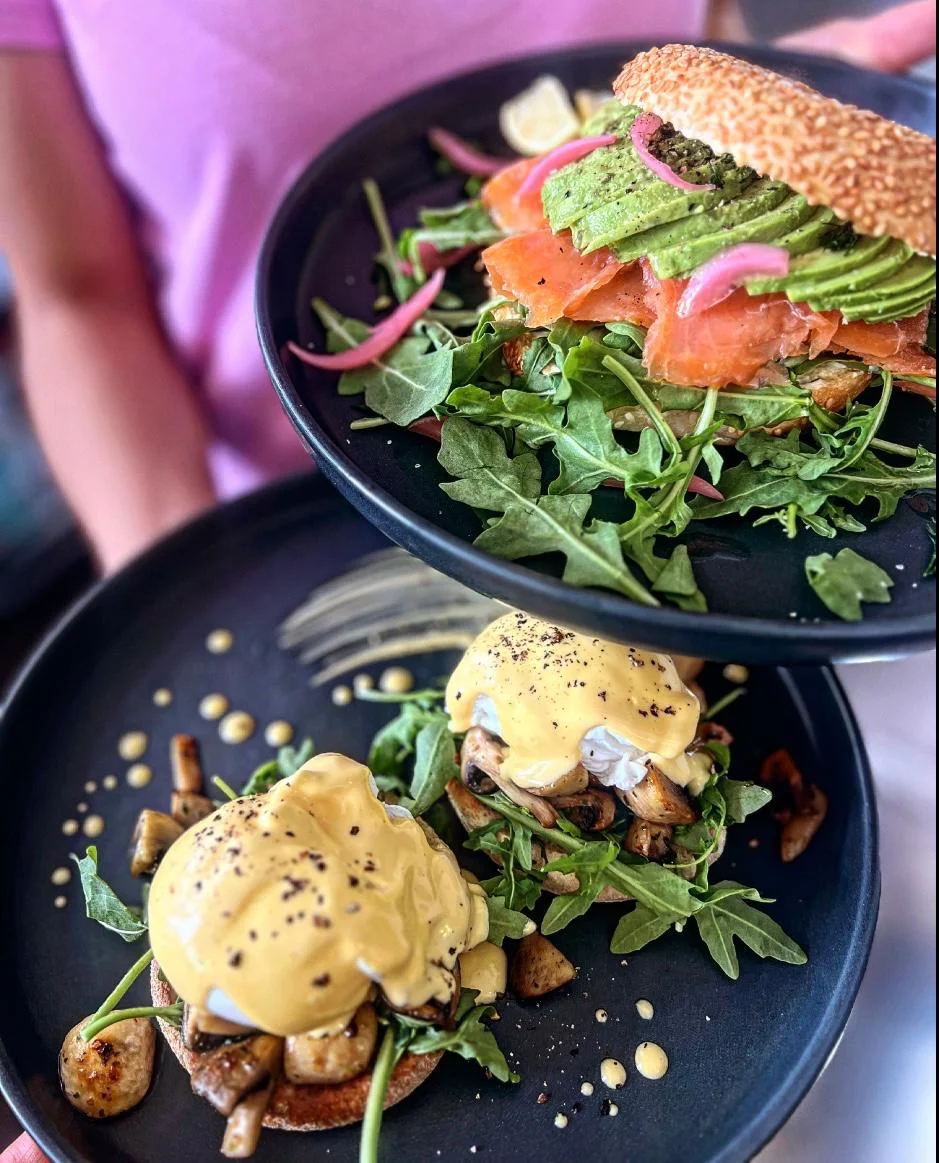 Highlights, San Luca Cafe