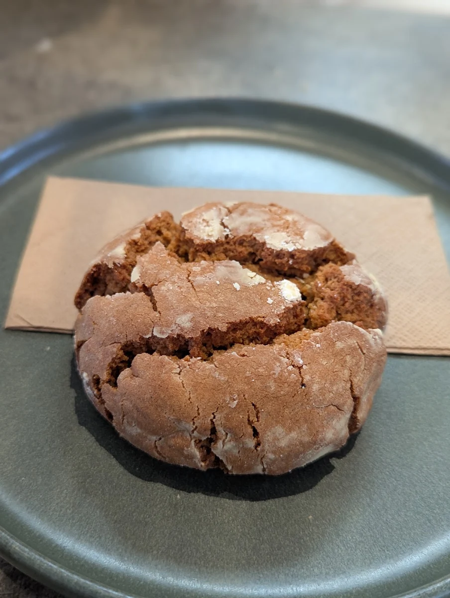 Ginger Cookie, Benesse Australind