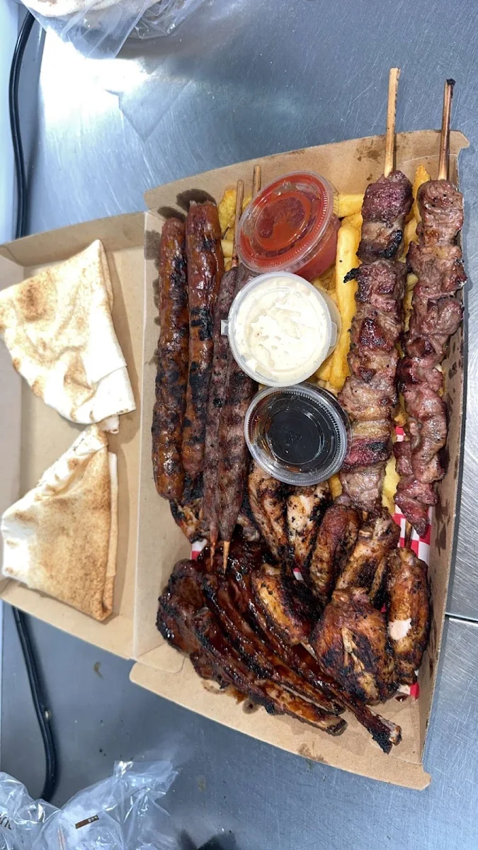 Highlights, Bones & Grills