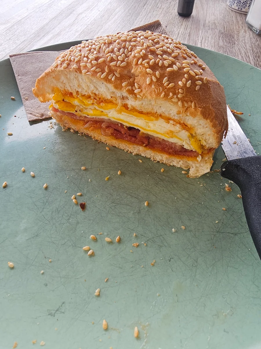 Bacon & Egg Burger