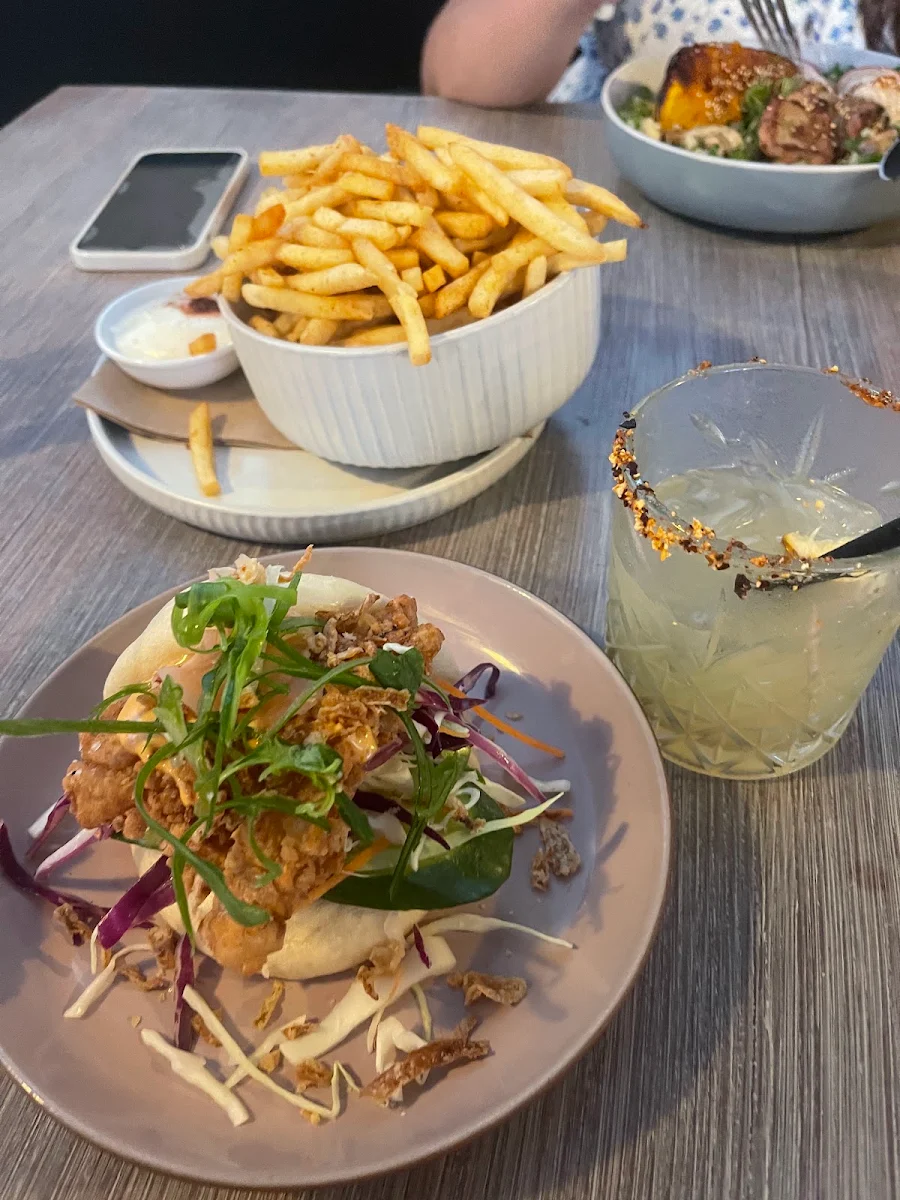 Highlights, Modan Kitchen
