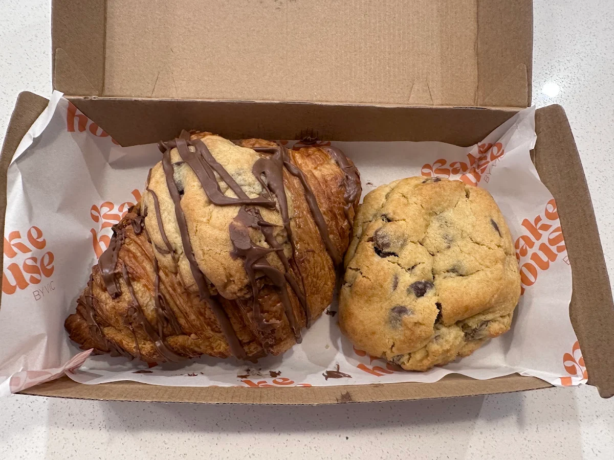 Highlights, Bakehouse by Vic