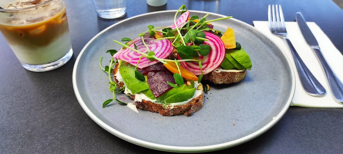 Avo Toast