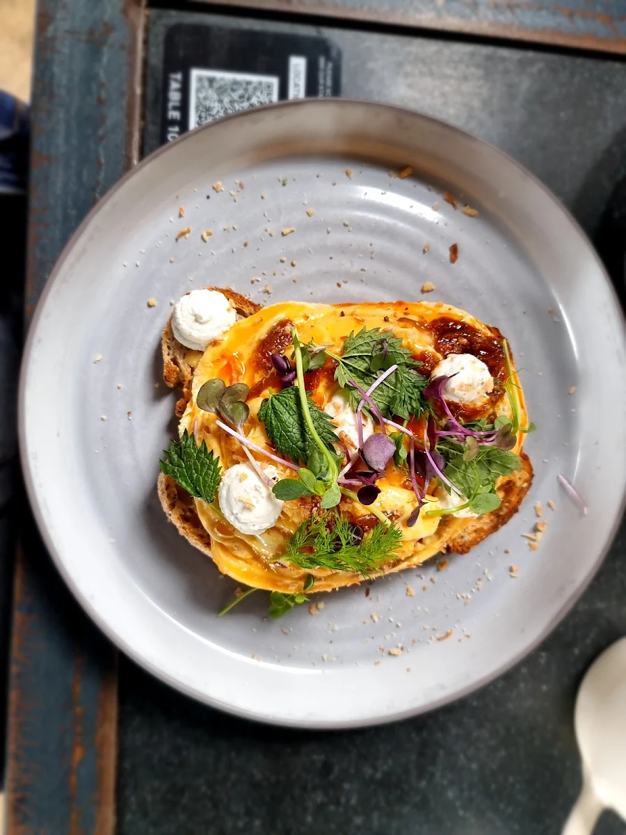 Chilli Scrambled Eggs