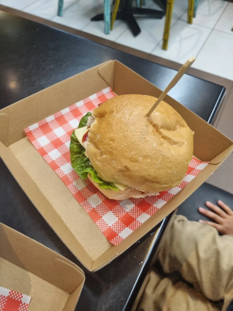 Kid Cheese Burger