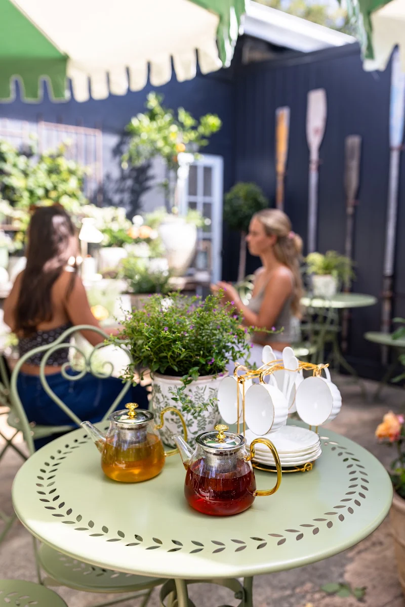 Highlights, Tarte Tea Garden