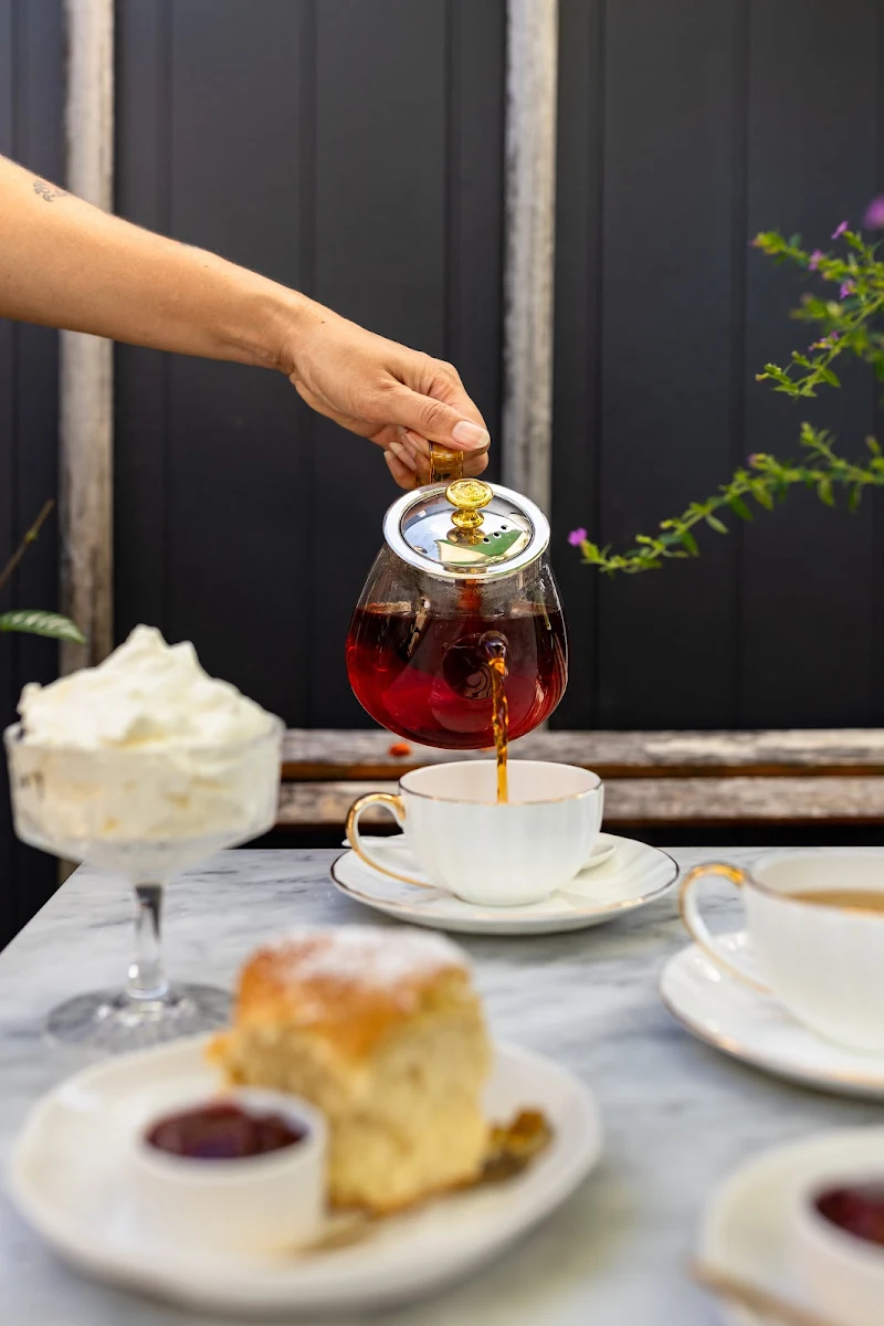 Highlights, Tarte Tea Garden