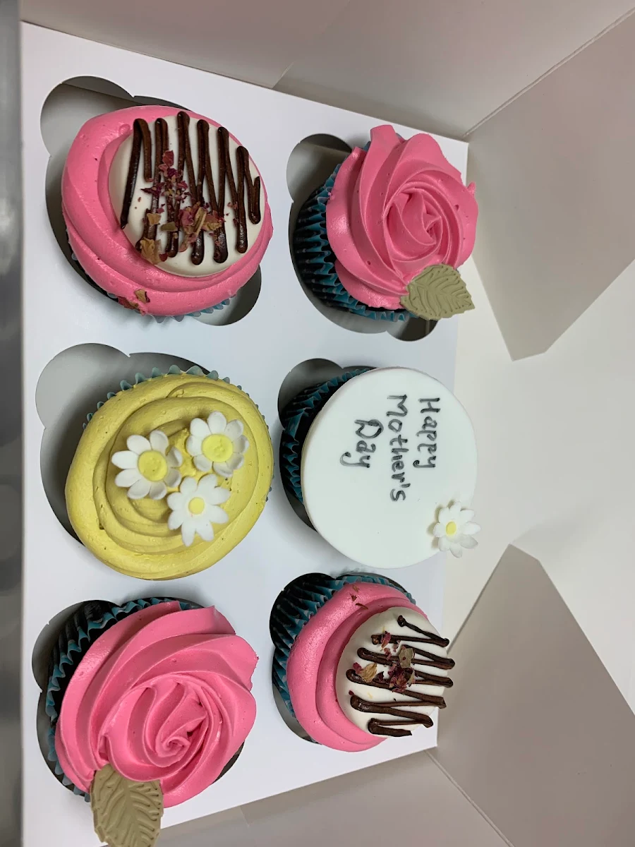 Highlights, Veer Jee Eggless Bakery and Indian restaurant