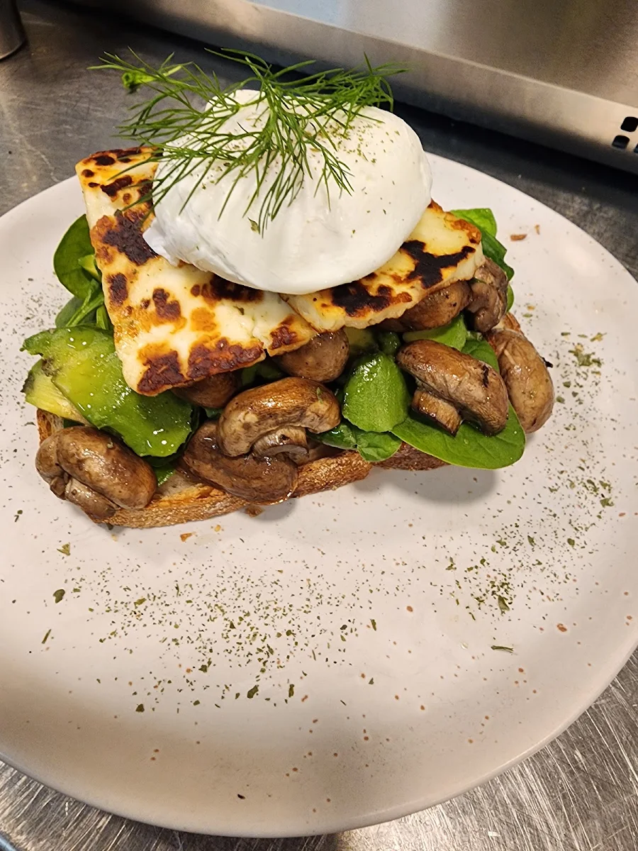 Truffle Veggie Stack, Cafe C&M （Peakhurst）