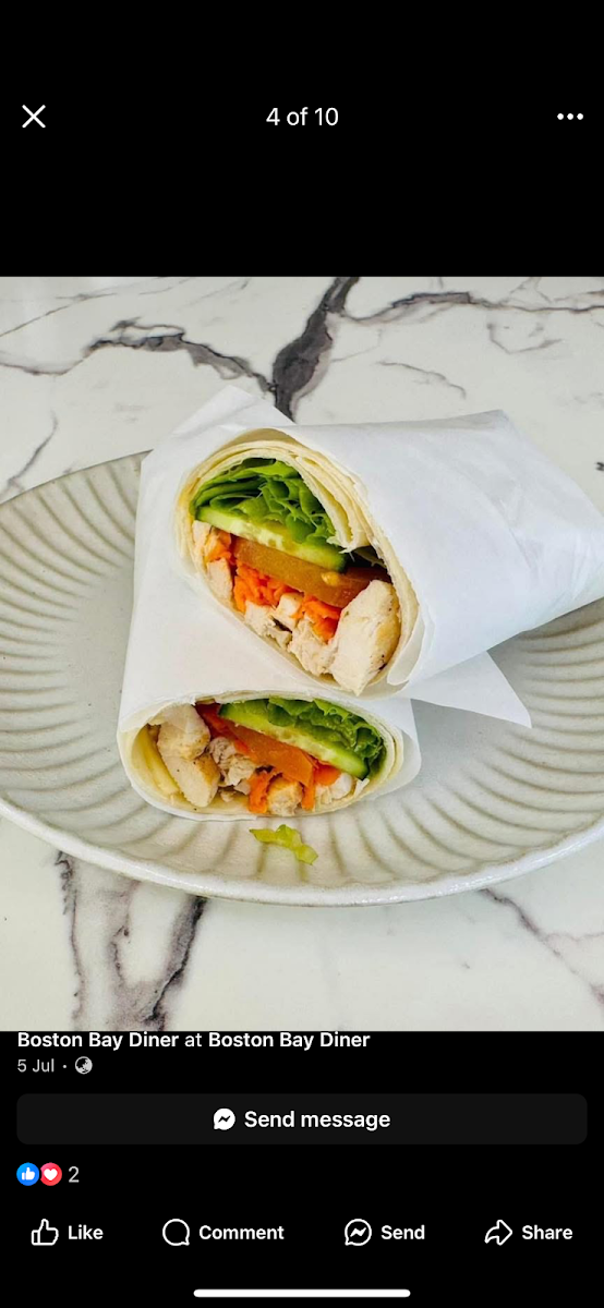 Chicken Halloumi & Avocado Wrap