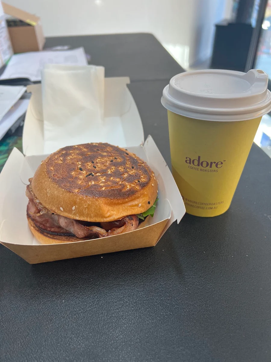 Bacon and Egg Roll, Lunch Bar Woy Woy