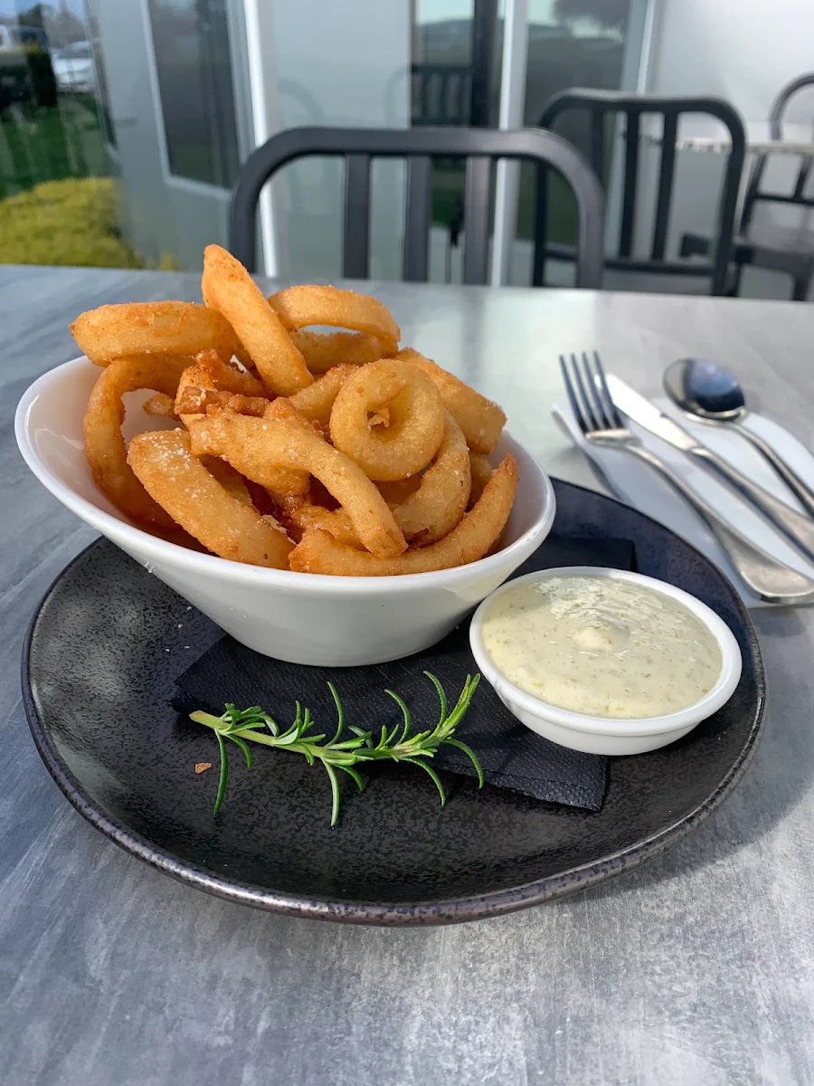 Onion Rings, Windows On Westella