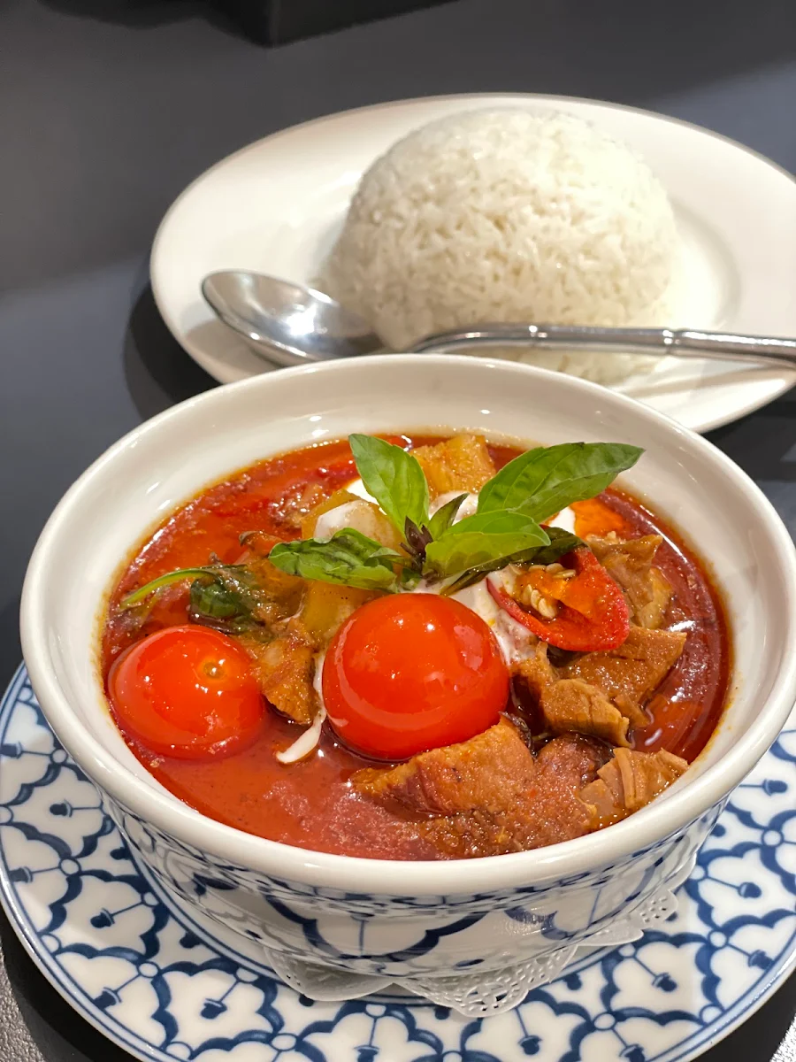 Highlights, Aharn Thai Restaurant- Malvern