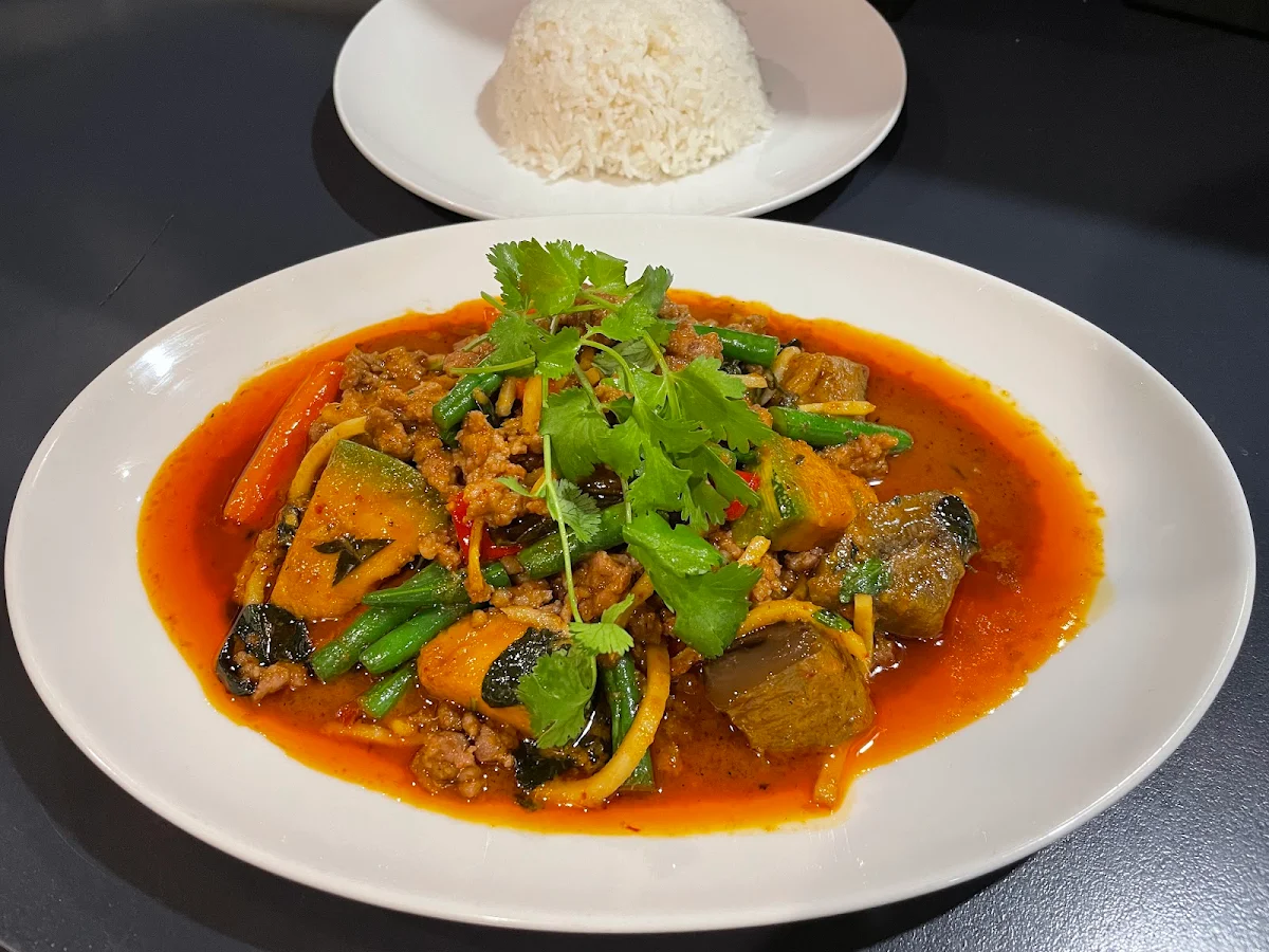 Highlights, Aharn Thai Restaurant- Malvern
