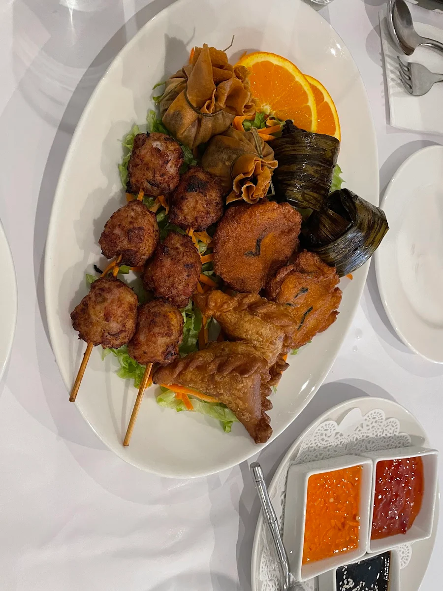 Mixed Plate, Aharn Thai Restaurant- Malvern