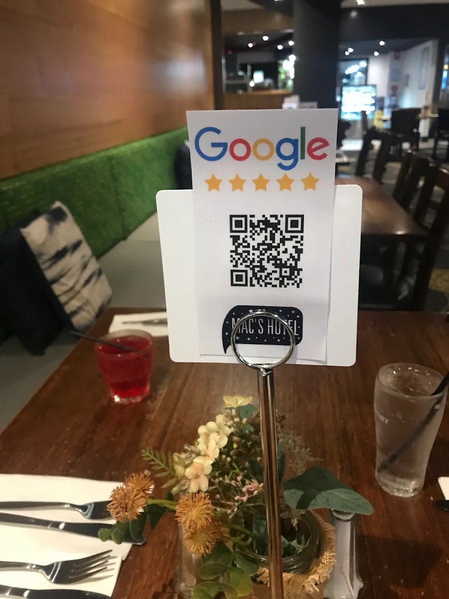Code Table Number, Mac's Hotel