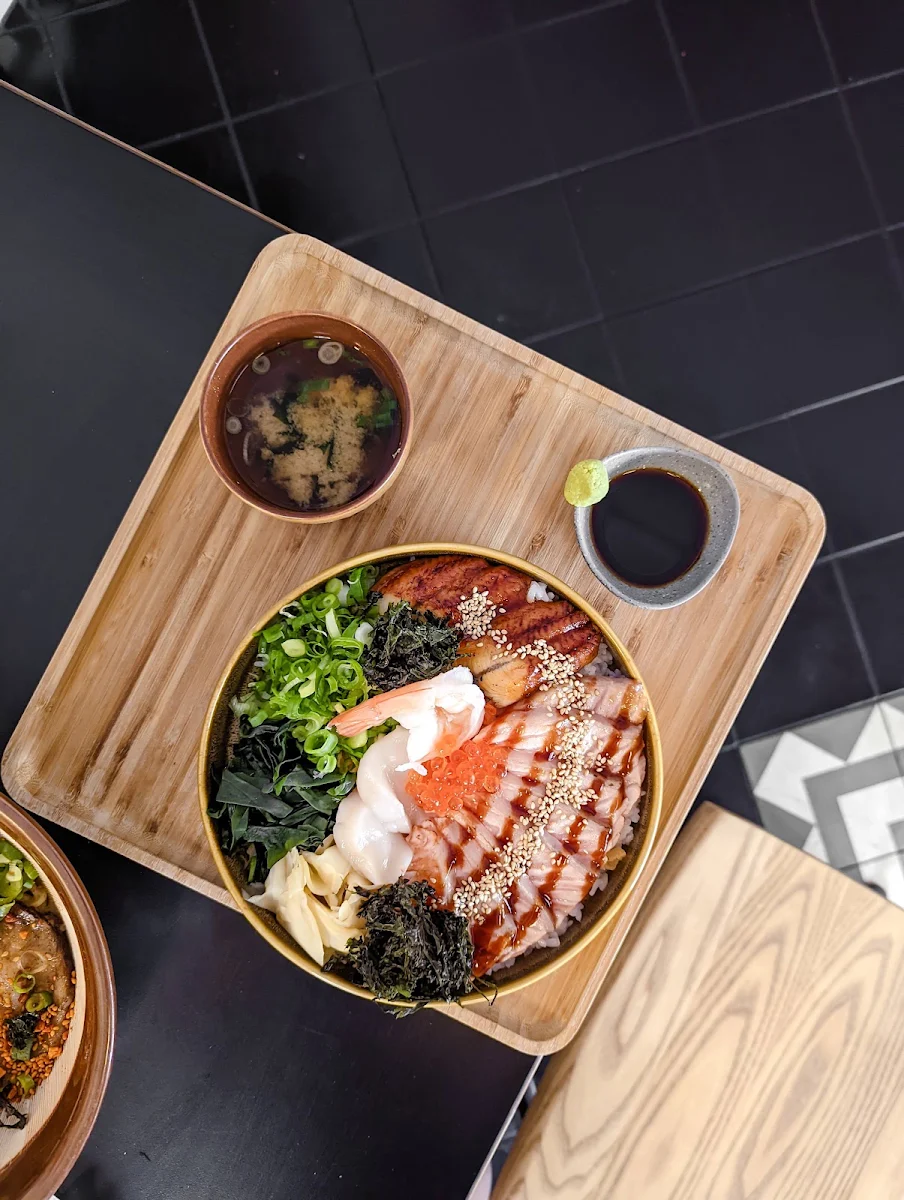 Chirashi Bowl