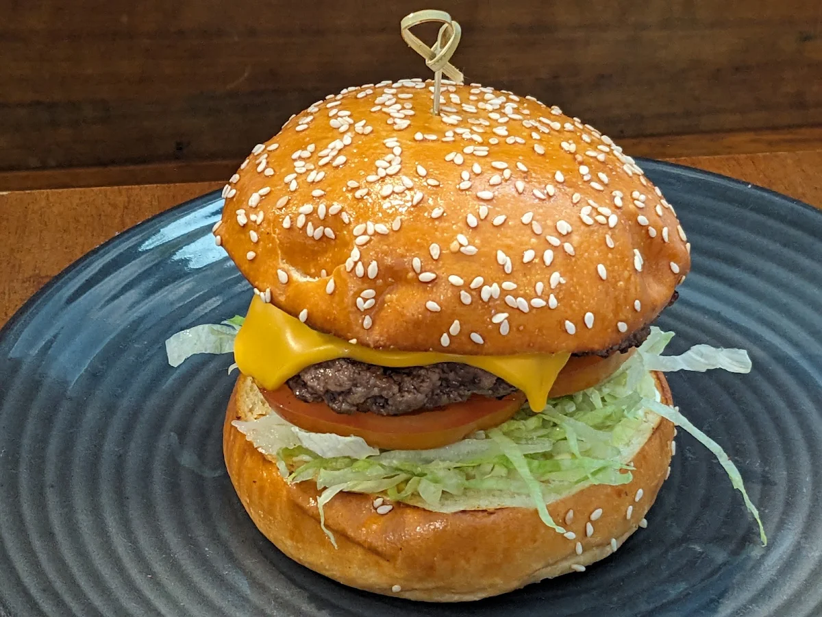 Beef Burger, Jack & Daisy