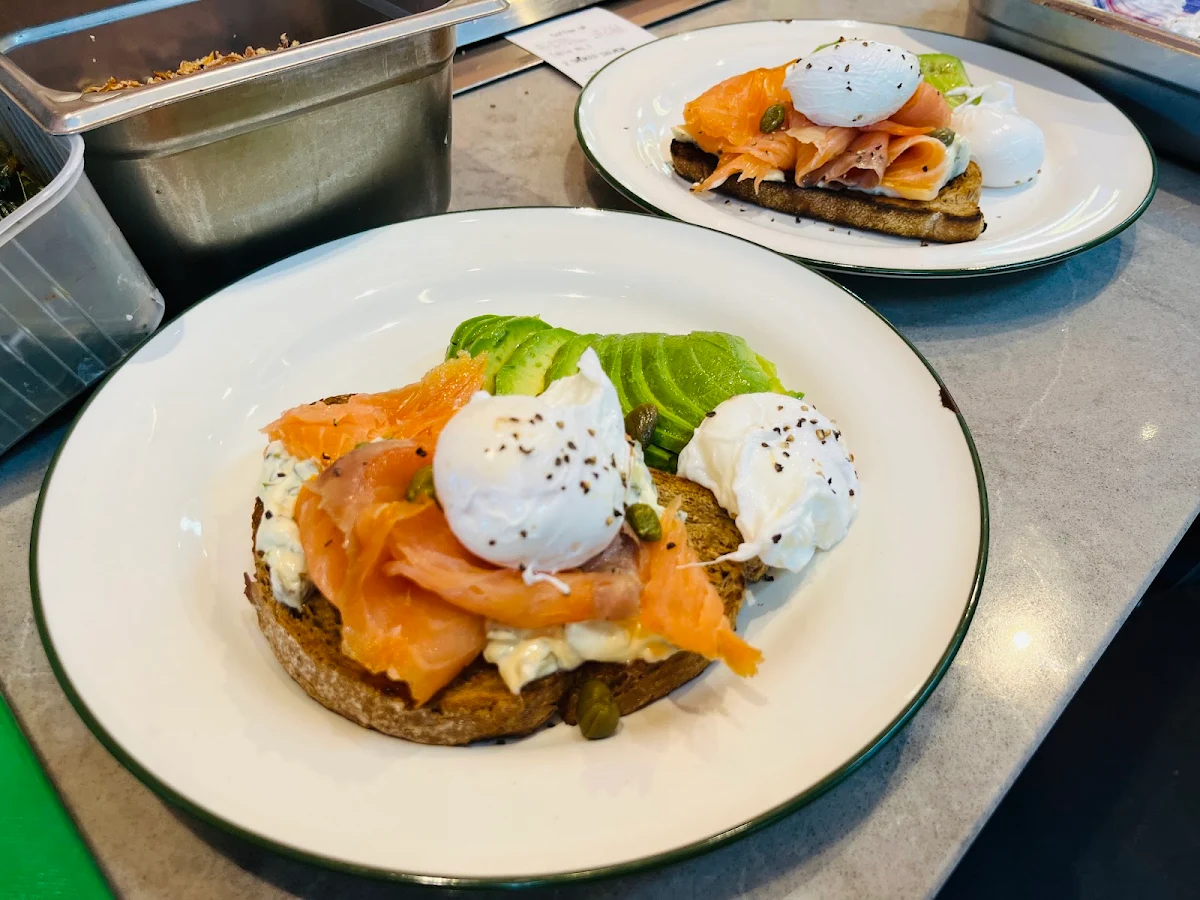 Highlights, Black Caviar Cafe