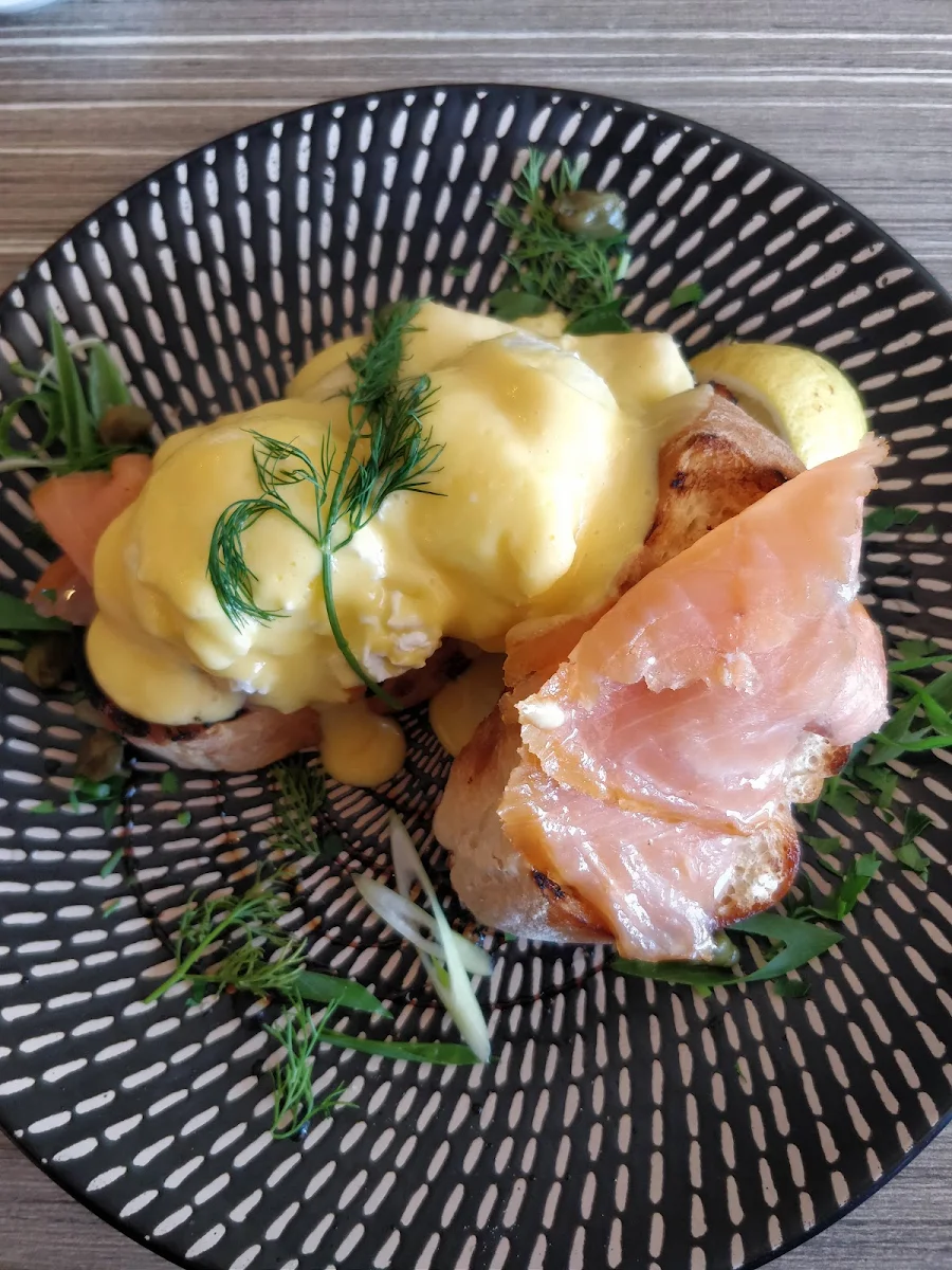 Eggs Benedict