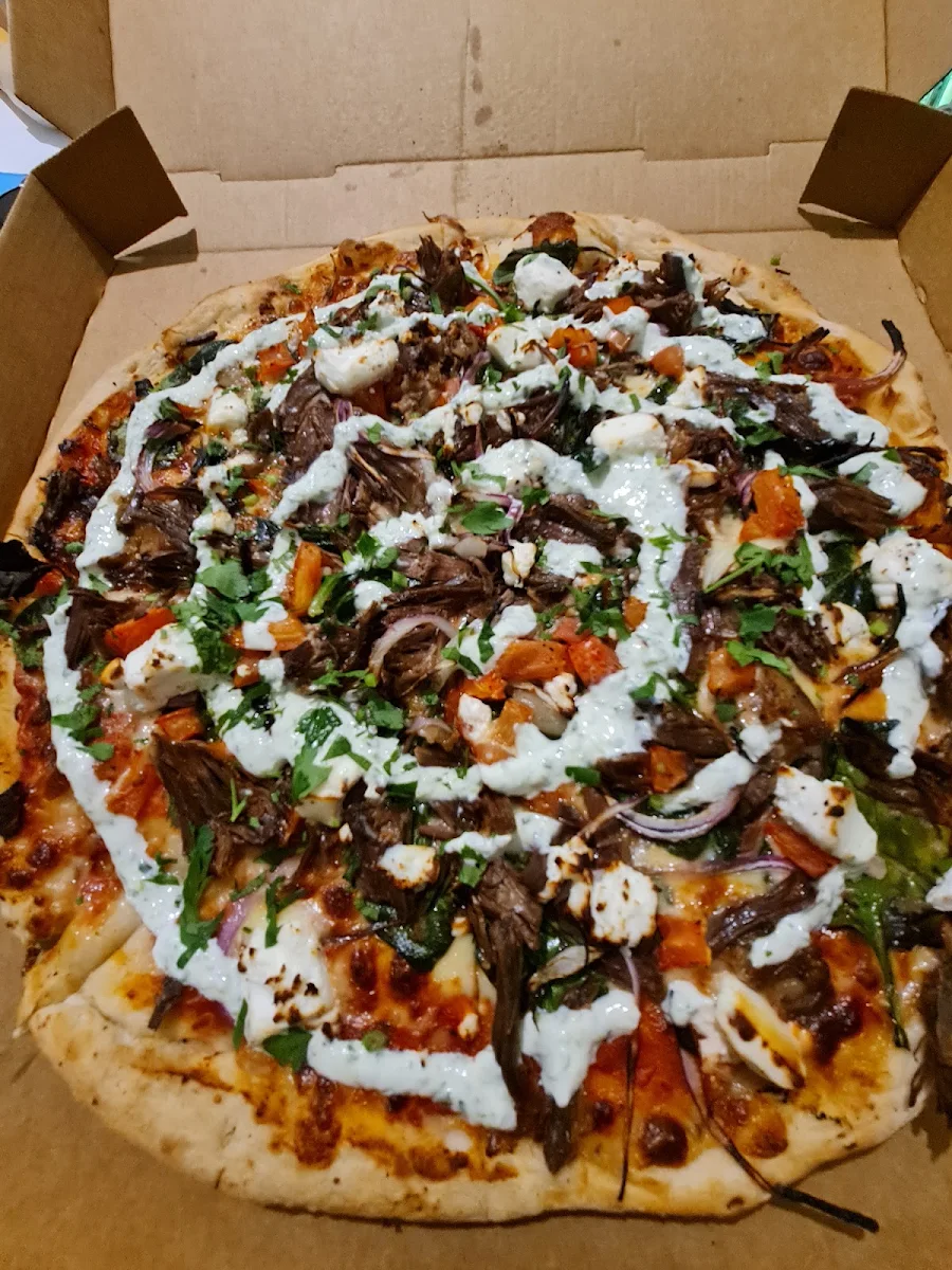 Tandoori Chicken Pizza