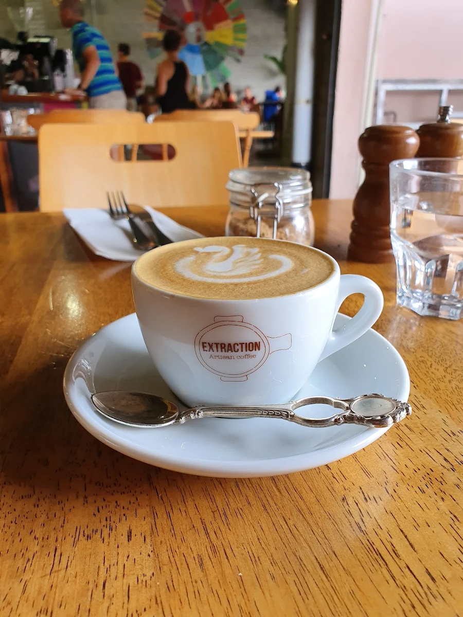 Flat White, Extraction Artisan Coffee