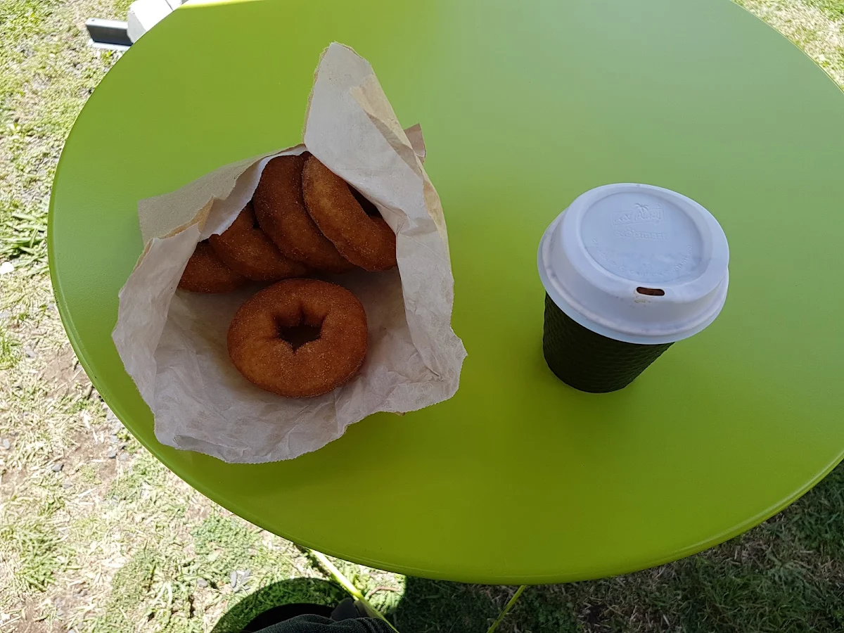 Highlights, Machina Coffee Donuts