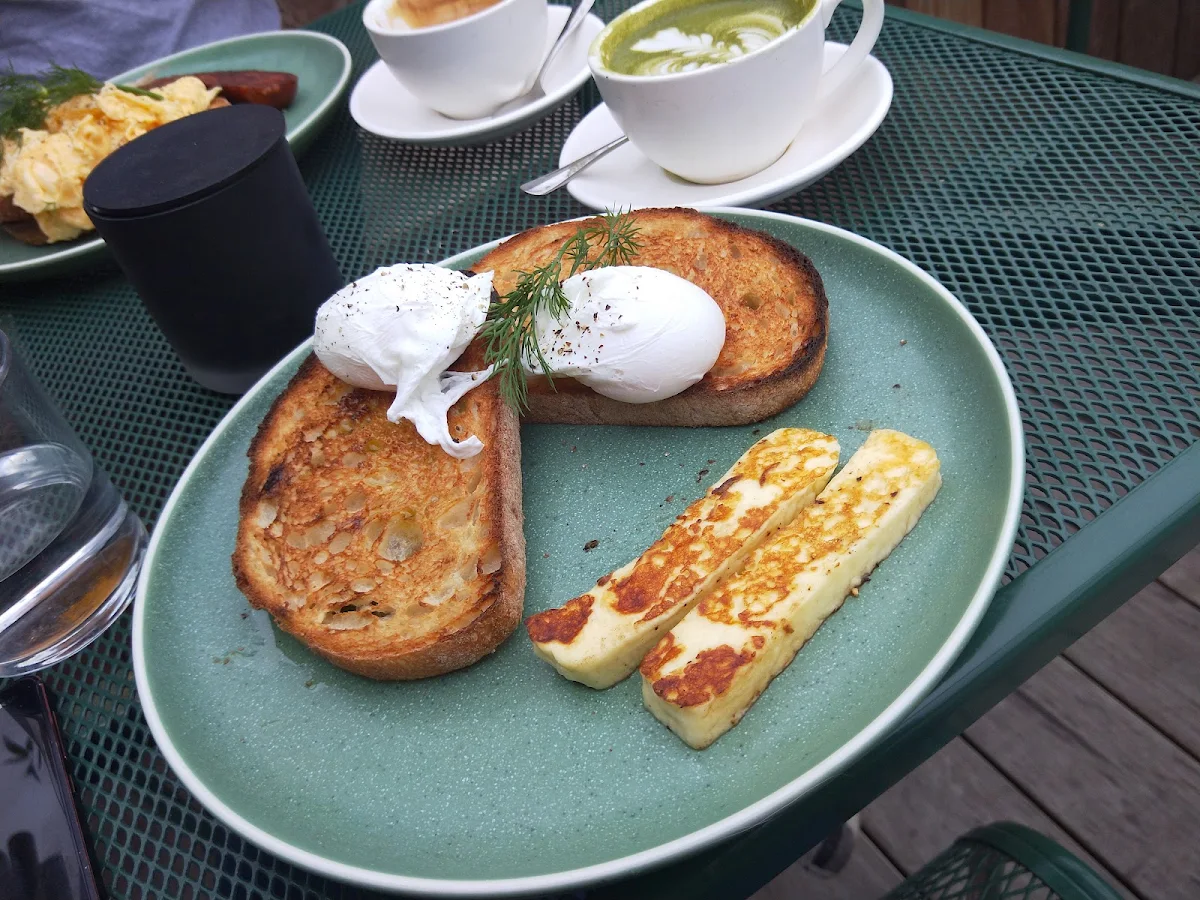 Poached Eggs and Haloumi
