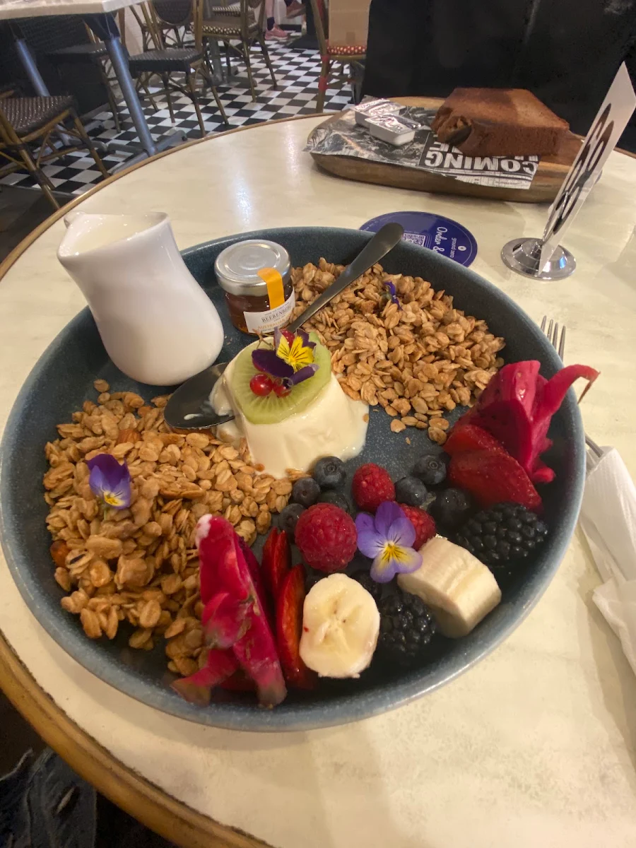 Panna Cotta Granola