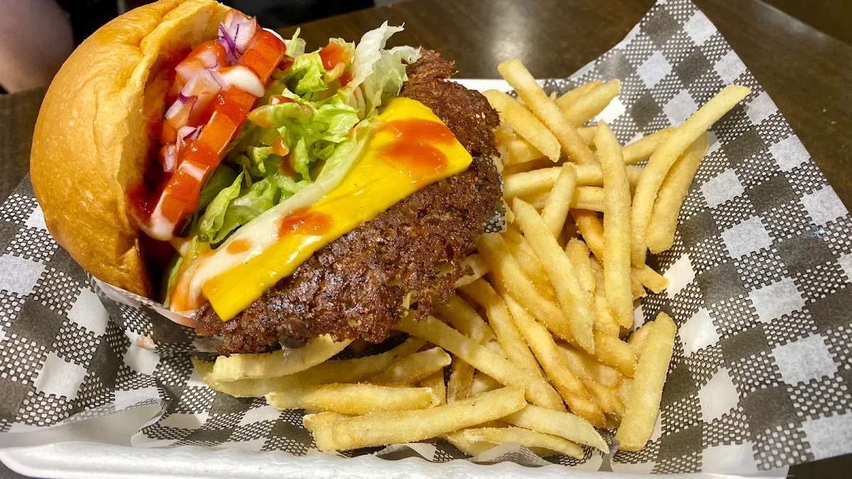 Highlights, Juicey Brucey Burgers