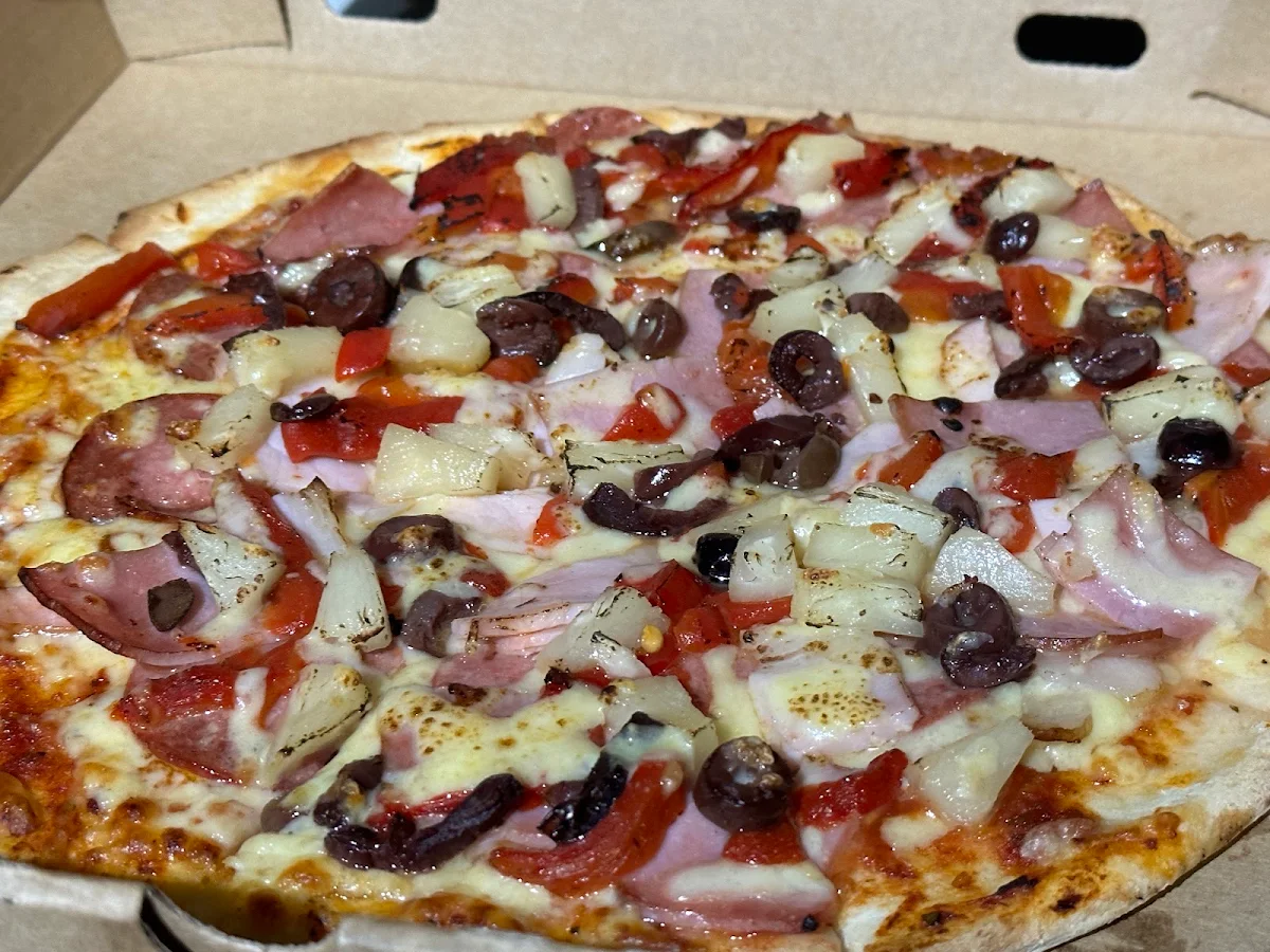 Supreme Pizza