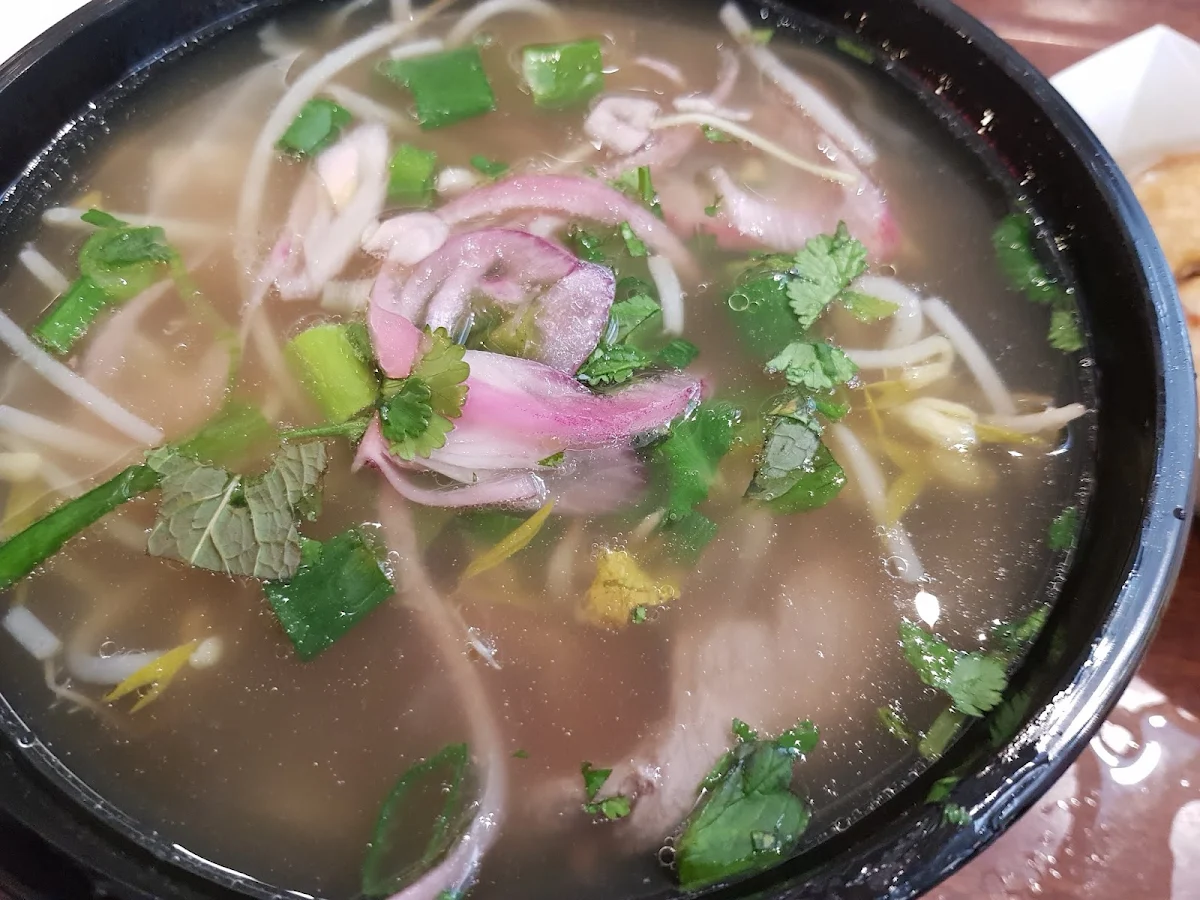 Combination Beef Chicken Pho