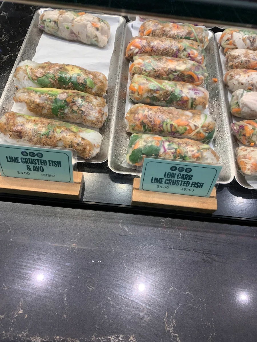 Fresh Roll - Low Carb Crispy Flathead 497kj